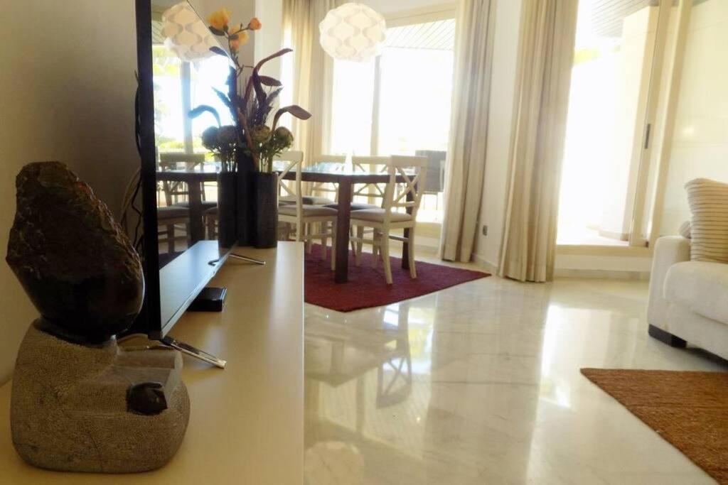 Fuente Aloha Apartment Marbella Dış mekan fotoğraf