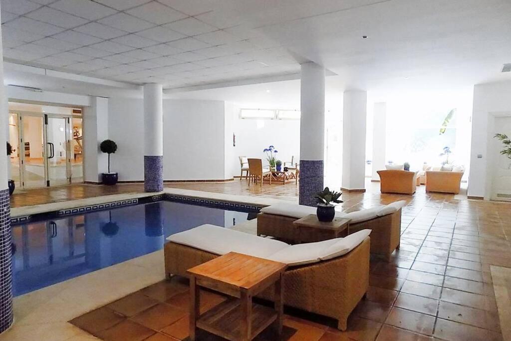 Fuente Aloha Apartment Marbella Dış mekan fotoğraf